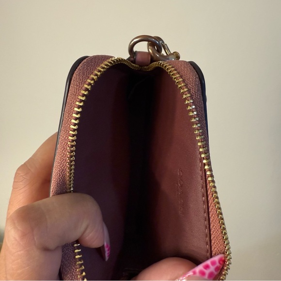 Coach Wallet - Picture 6 of 6